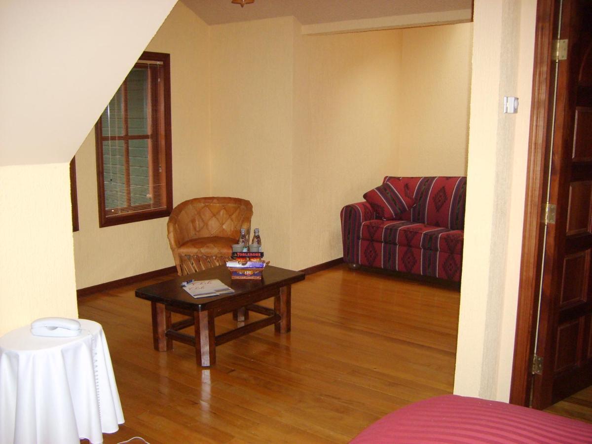Yan Kee Way Lodge Bungalow Puerto Varas Exterior foto